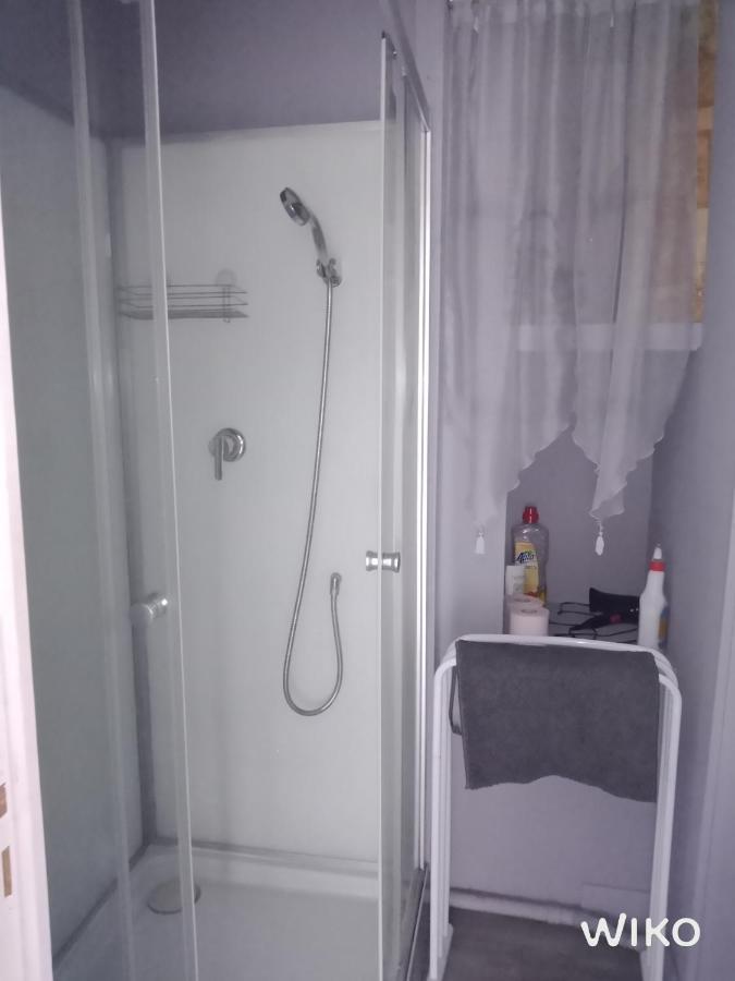Appartement Centre Ville Avec Balcon -Terrasse Prive Tulle Dış mekan fotoğraf